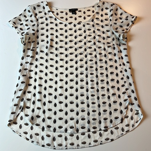 🍍ANN TAYLOR PINEAPPLE SHORT SLEEVE SCOOP NECK TOP SIZE EXTRA SMALL PETITE🍍 - Picture 12 of 16